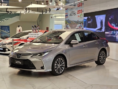 TOYOTA ALTIS