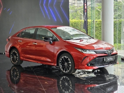 TOYOTA ALTIS