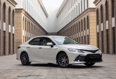  TOYOTA  CAMRY