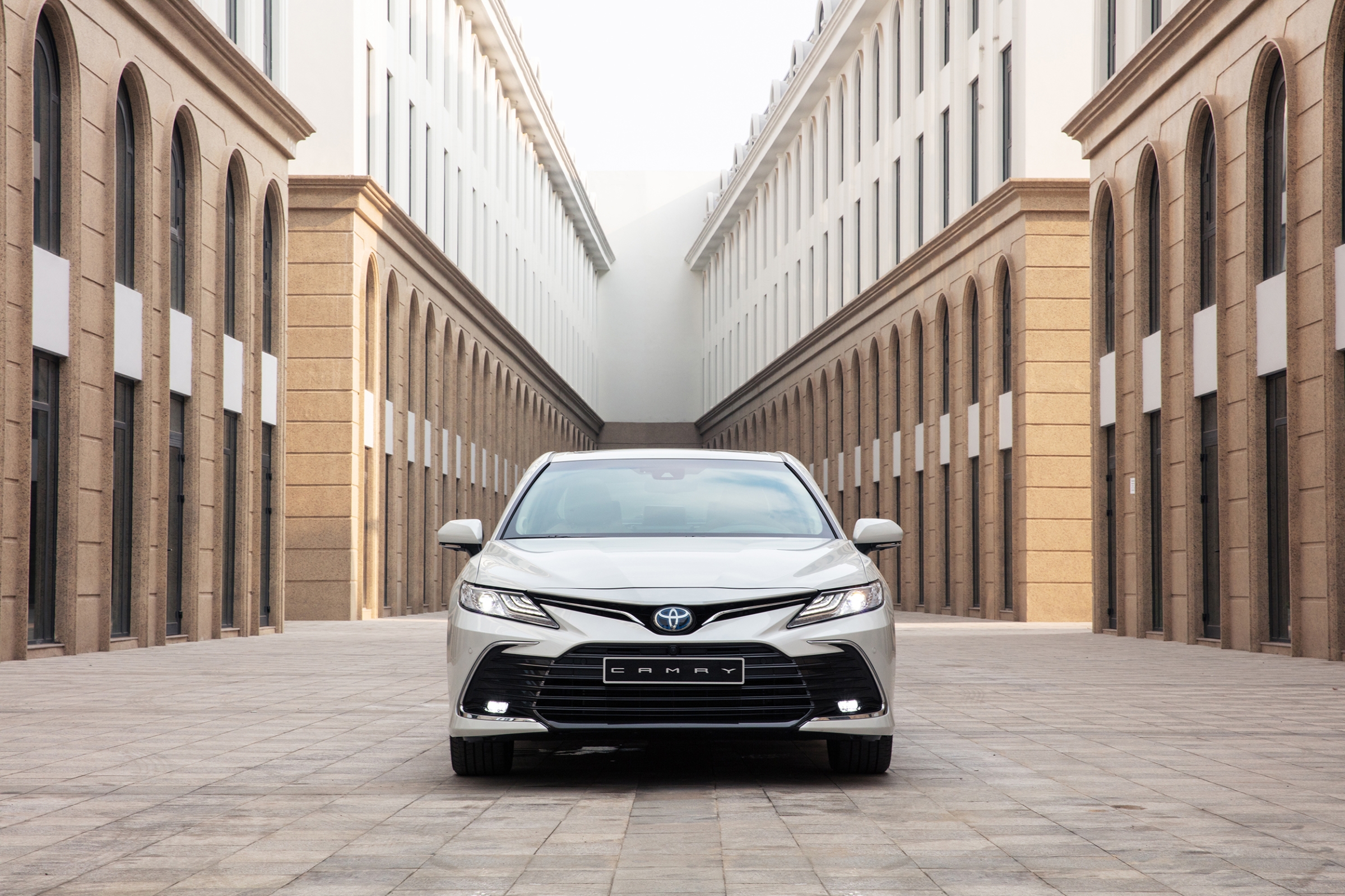  TOYOTA  CAMRY