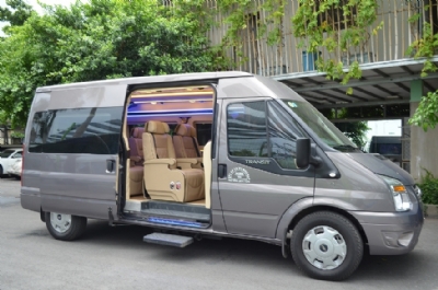 LIMOUSINE   DCAR