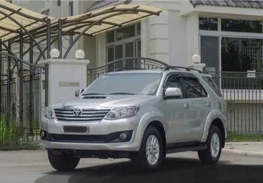 TOYOTA   FORTUNER