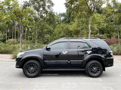 TOYOTA   FORTUNER