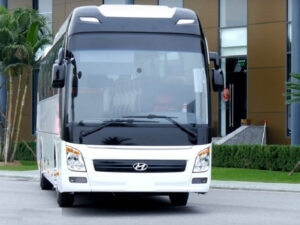 HYUNDAI UNIVERSE