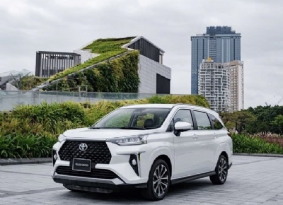 TOYOTA  VELOZ