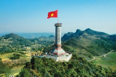 Đi tour du lịch Thăm địa đầu tổ quốc (4 ngày 3 đêm)